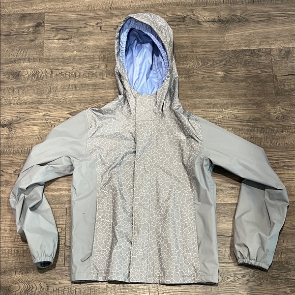 The North Face Gray Girls Lightweight Rain Jacket - Picture 1 of 7